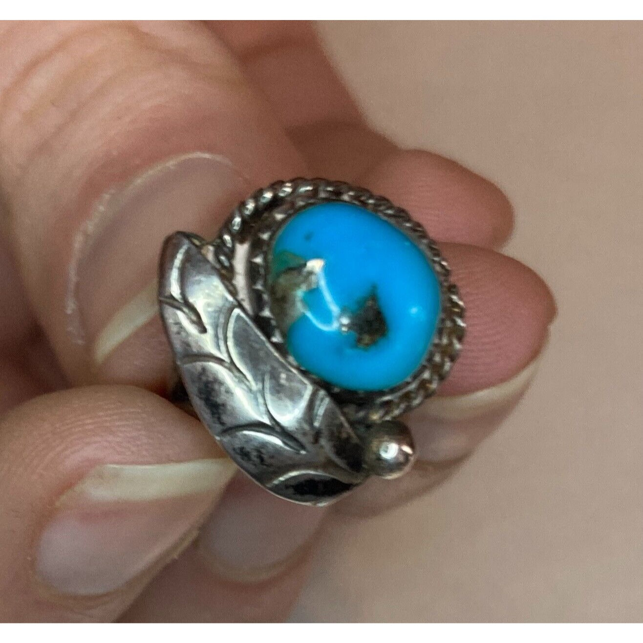 Vintage Silver Tone Turquoise Ring Size 4 Navajo Native American Leaf Rope Trim