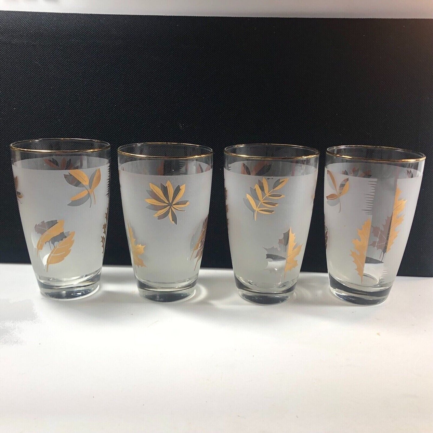 Libbey Gold Trim Frosted Gold Leaf 10 oz Set of 4 Glasses Vintage MCM Barware