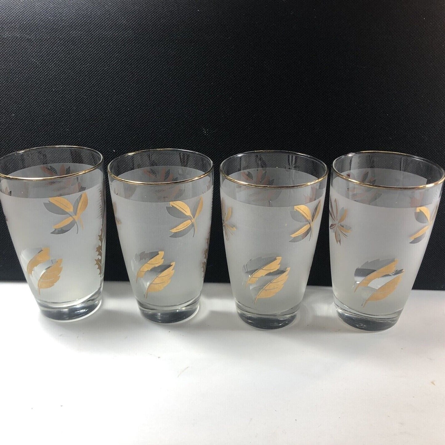 Libbey Gold Trim Frosted Gold Leaf 10 oz Set of 4 Glasses Vintage MCM Barware