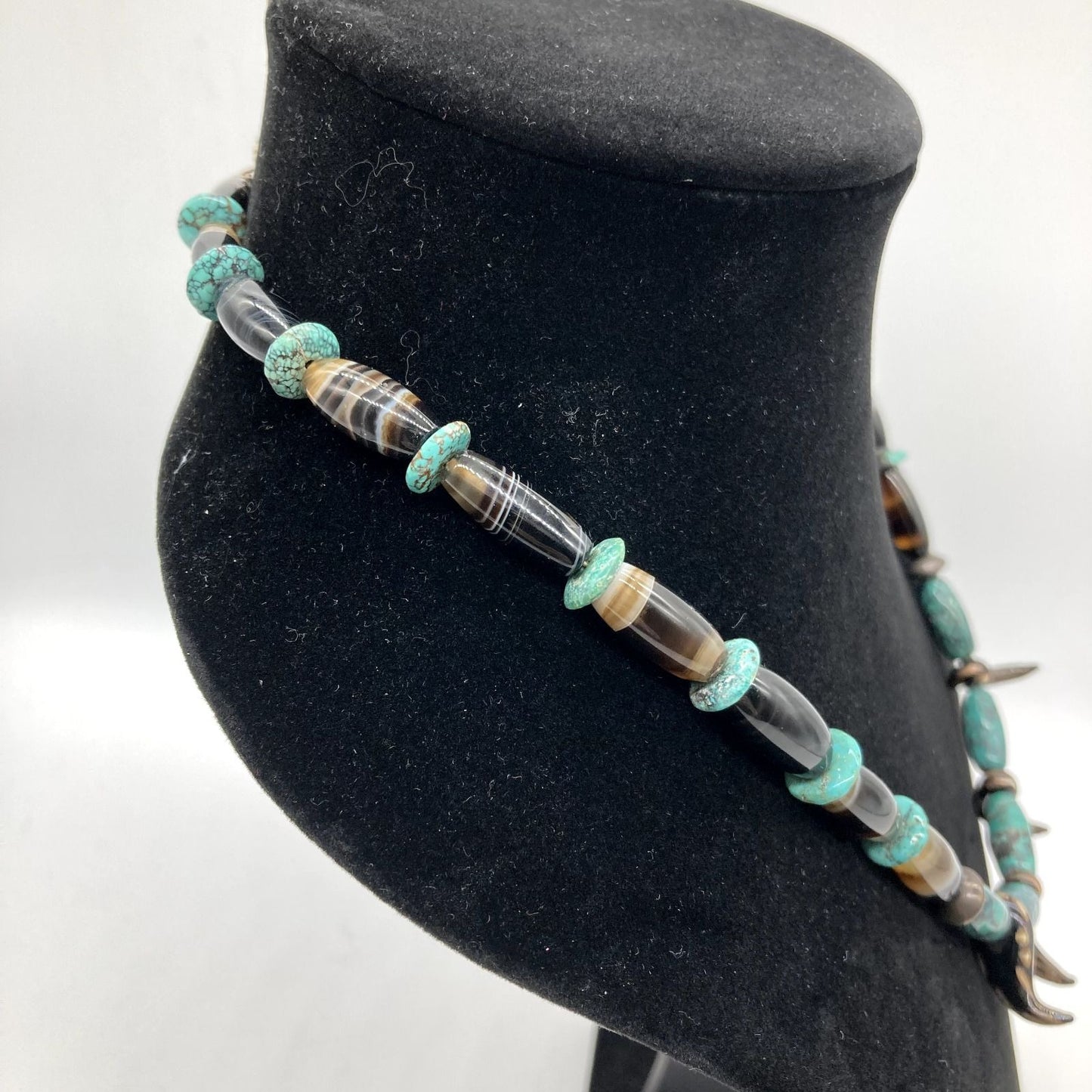 Vintage Bear Tooth 10.5" Necklace Turquoise Sterling Silver Agate Polished Stone
