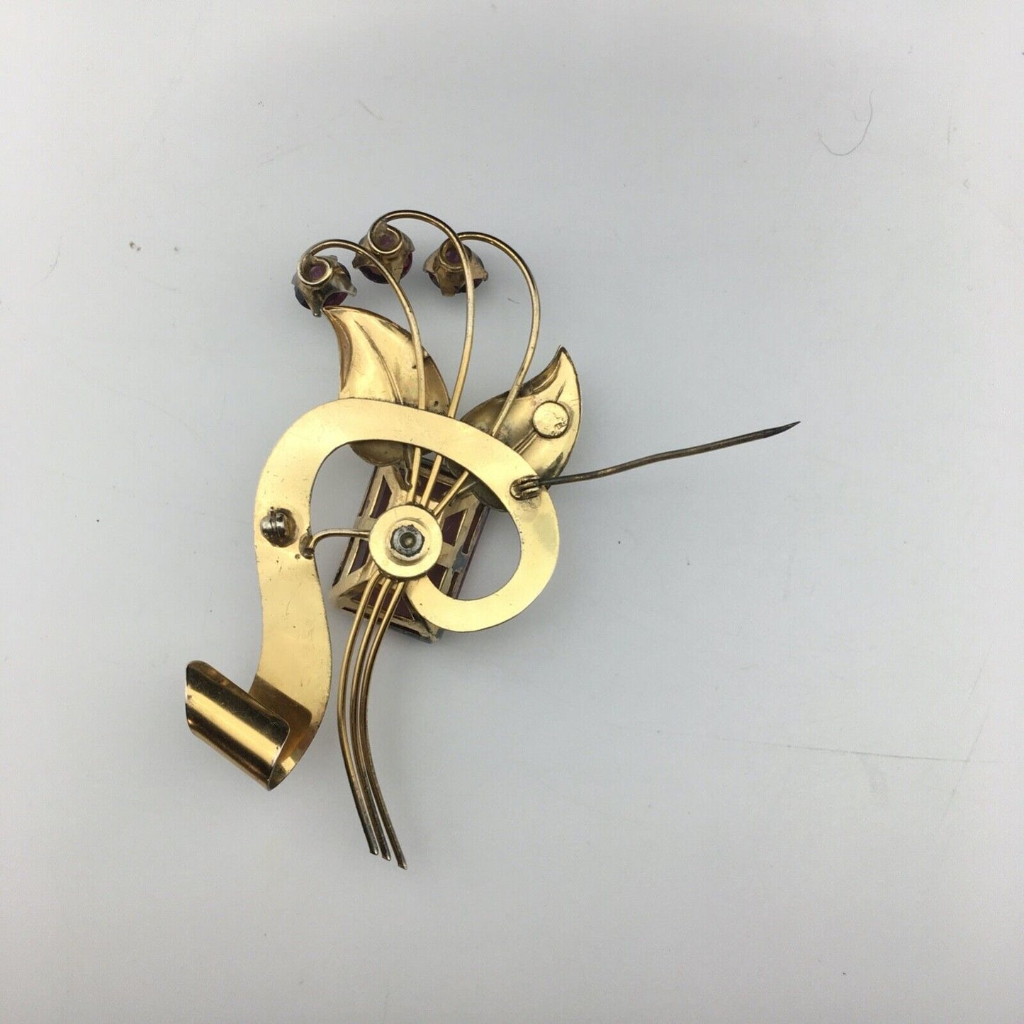 Harry Iskin 1940s Statement Brooch Prong Set Purple Stones Open Back Wire Work