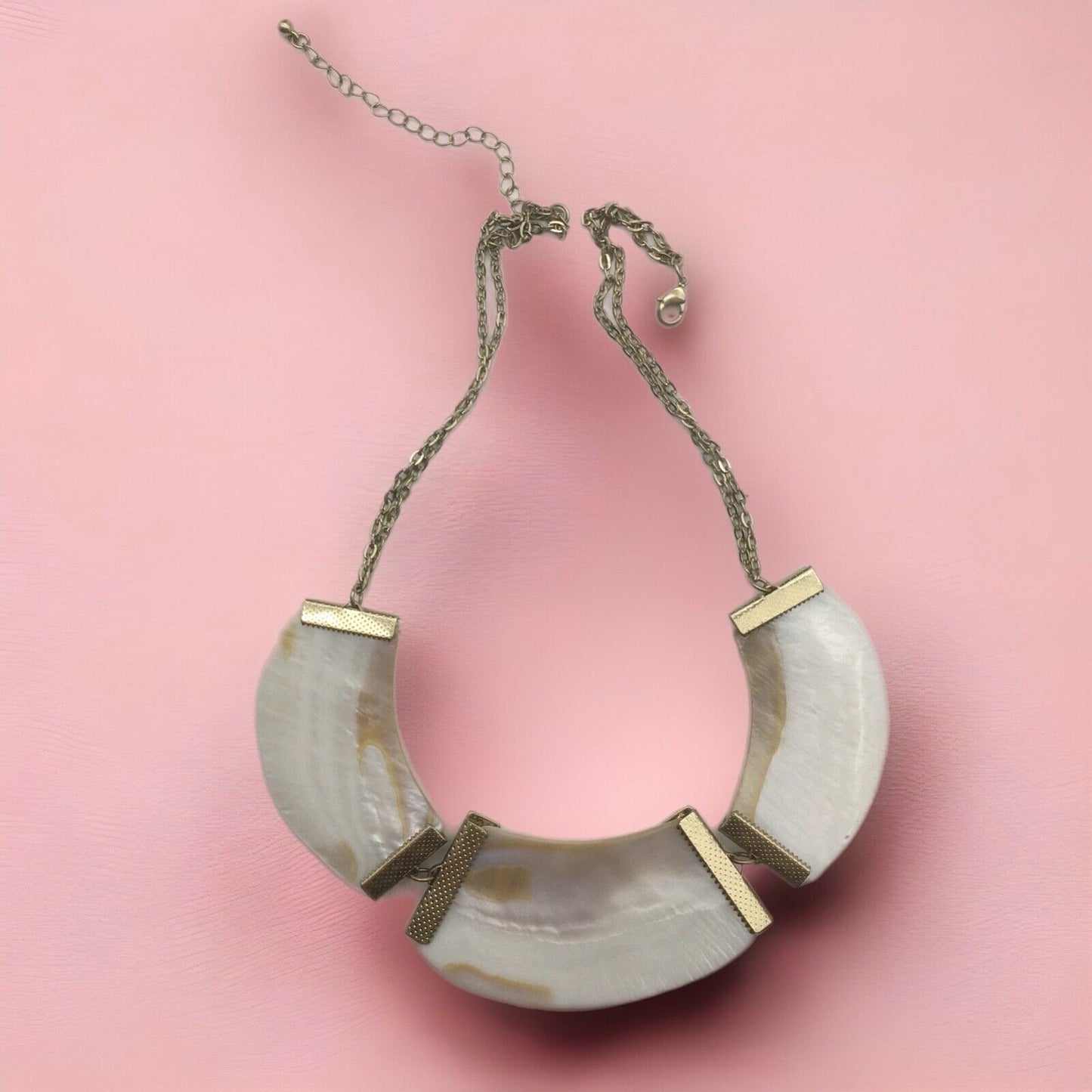 Vintage Shell Statement Necklace Gold Tone Metal Double Chain Lobster Claw Close