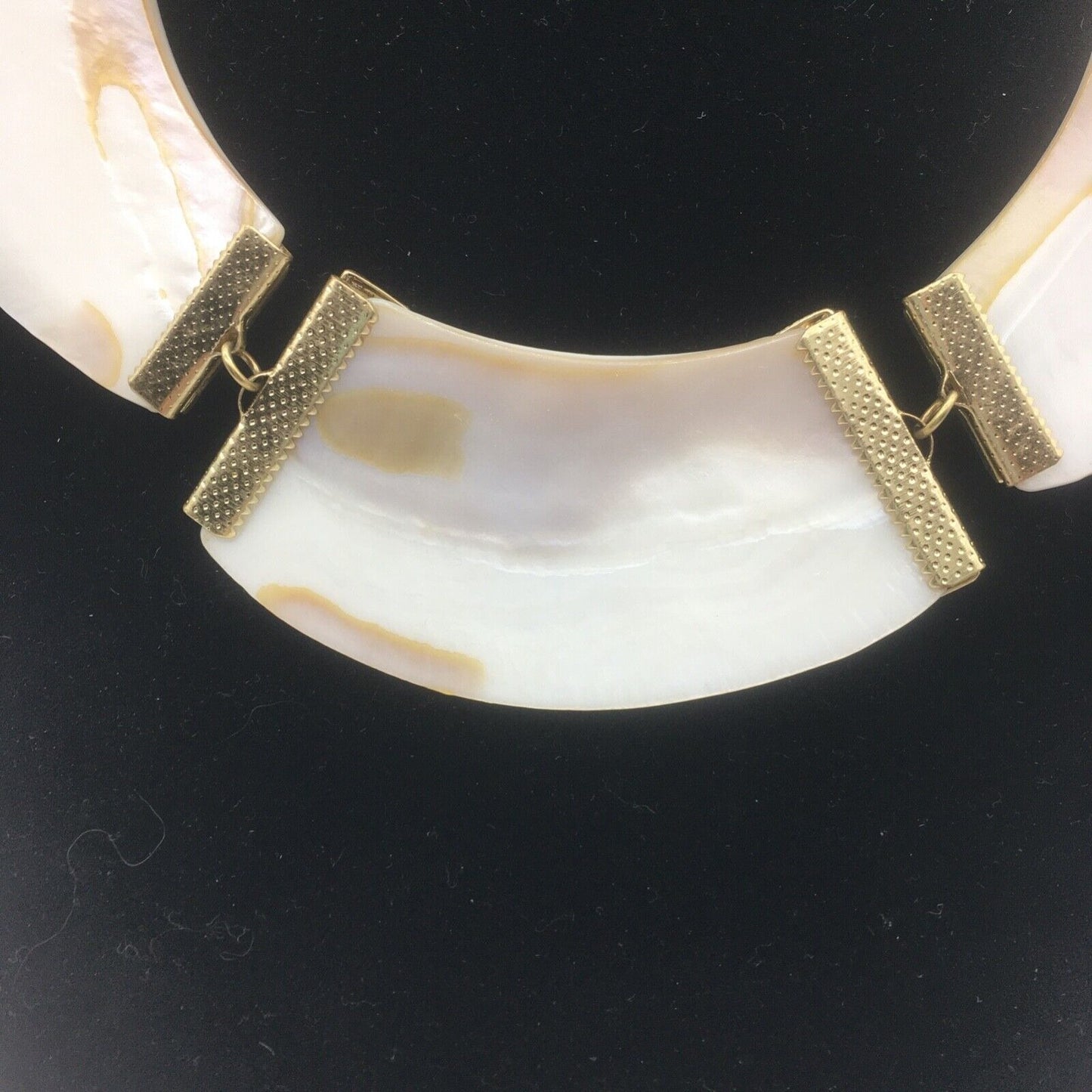 Vintage Shell Statement Necklace Gold Tone Metal Double Chain Lobster Claw Close