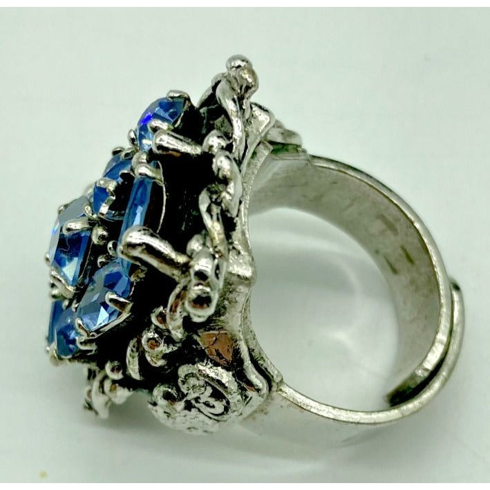 Barclay Cocktail Ring Fashion Jewelry Unbranded Clip on Earrings Blue Rhinestone
