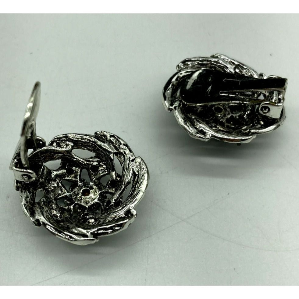 Barclay Cocktail Ring Fashion Jewelry Unbranded Clip on Earrings Blue Rhinestone