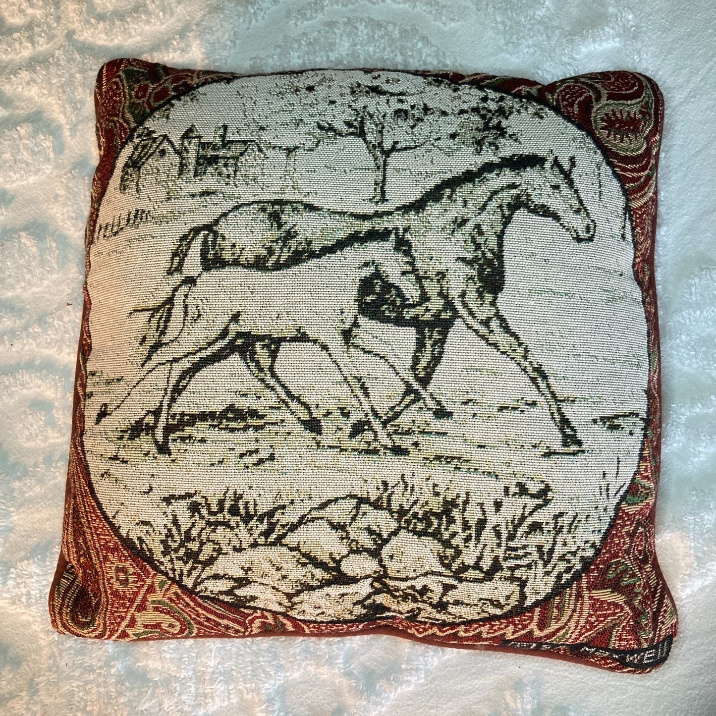 S.A. Maxwell Twin Size Bed Cover Horses Throw Pillow & Linen Source Dust Ruffle