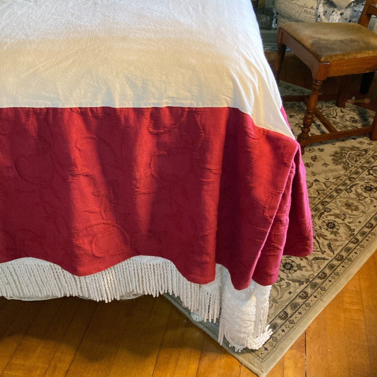 S.A. Maxwell Twin Size Bed Cover Horses Throw Pillow & Linen Source Dust Ruffle