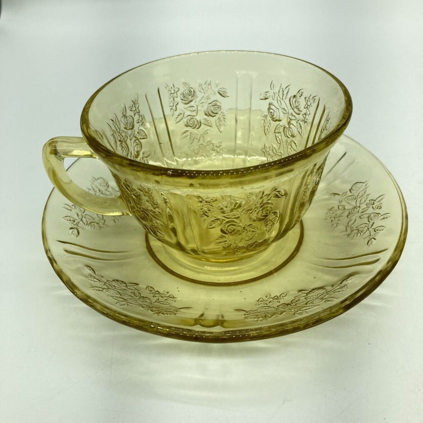 Vintage Federal Glass Co. Sharon Cabbage Rose Yellow 2 Tea Cups & Saucers Sunny