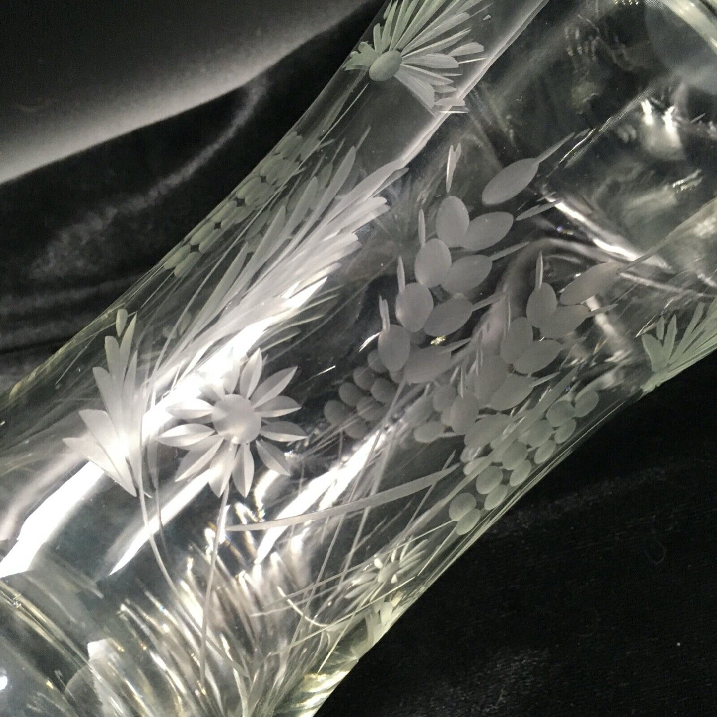 Vintage Barware 11" Decanter Etched Floral Design Clear Glass Original Stopper