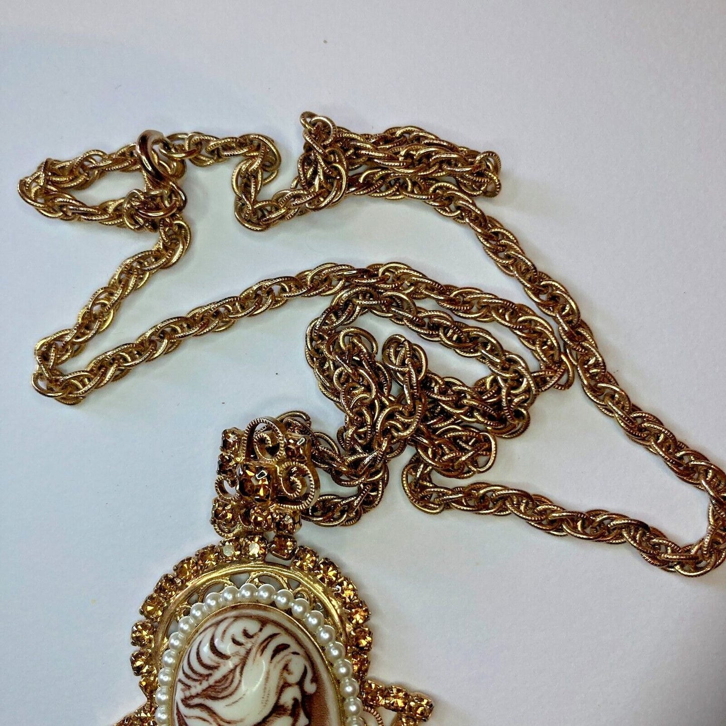 Vintage Cameo Rhinestone Rope Chain Necklace Earring Demi-Parure Set Filigree