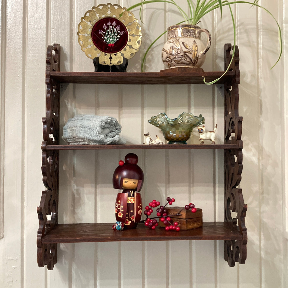 Creative Ways to Use Vintage & Antique Accent Furniture in the Bathroom