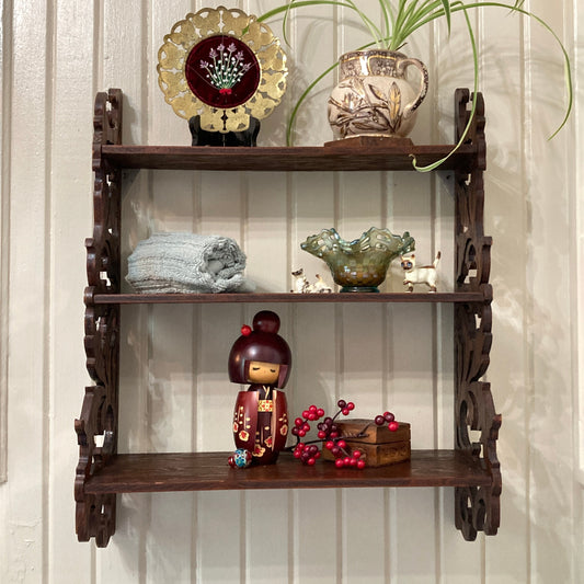 Creative Ways to Use Vintage & Antique Accent Furniture in the Bathroom