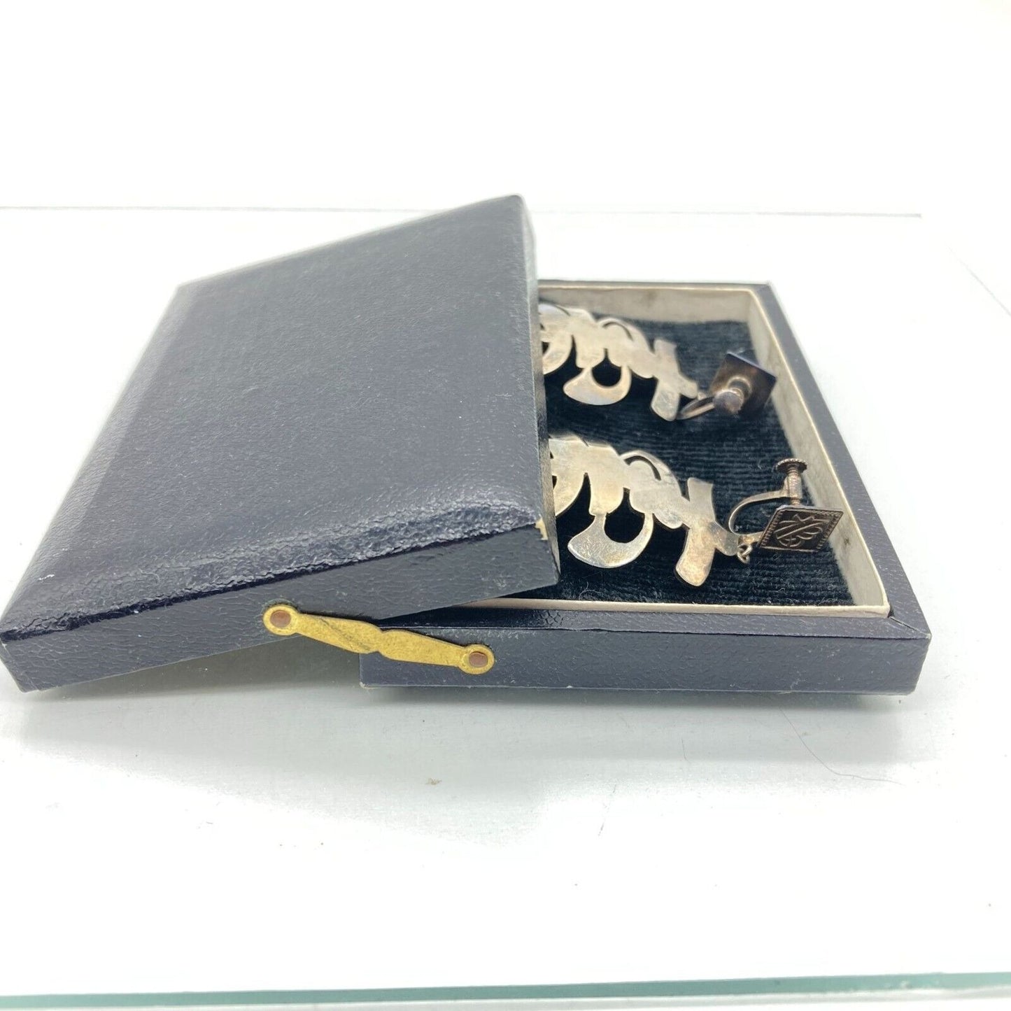 VTG Asian Character 950 Purity Silver Screw Back Earrings Original Hinged Box