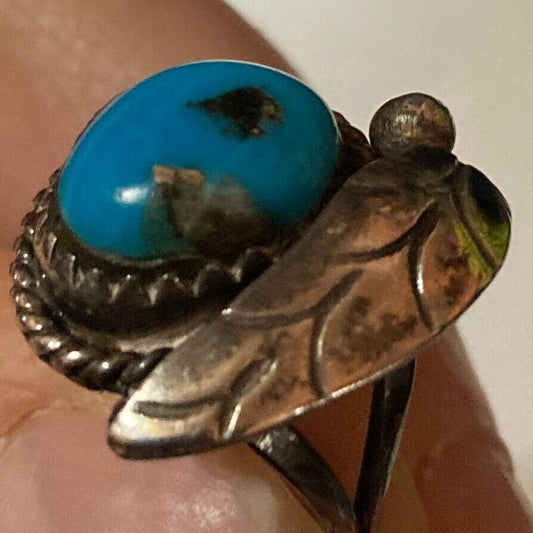 Vintage Silver Tone Turquoise Ring Size 4 Navajo Native American Leaf Rope Trim
