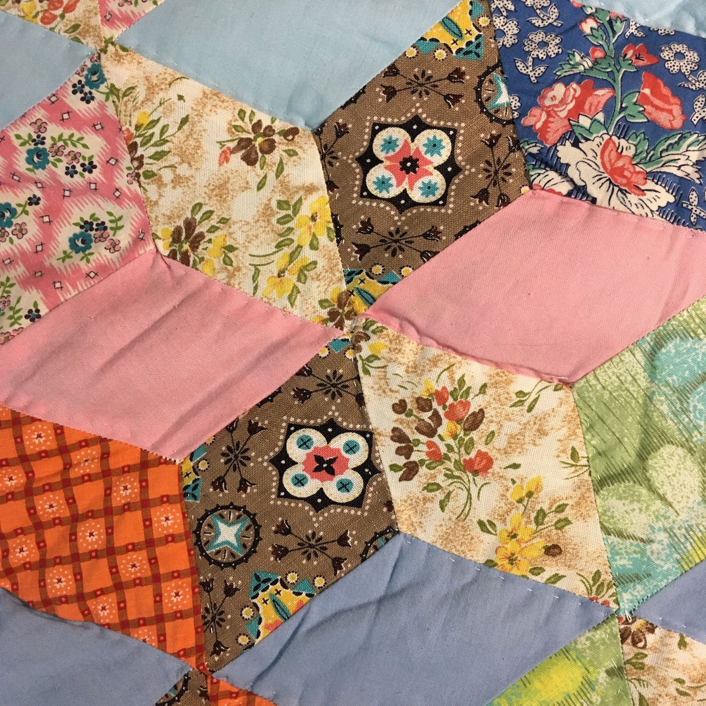 Vintage Hand-Sewn Tumbling Star Blocks Optical Illusion Quilt 94"L x 78"W Queen Blue Floral Estate