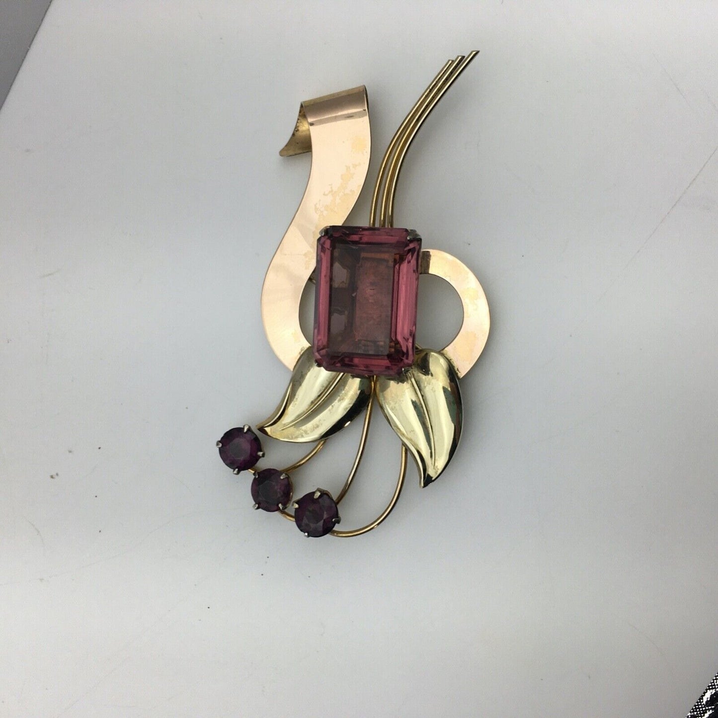 Harry Iskin 1940s Statement Brooch Prong Set Purple Stones Open Back Wire Work