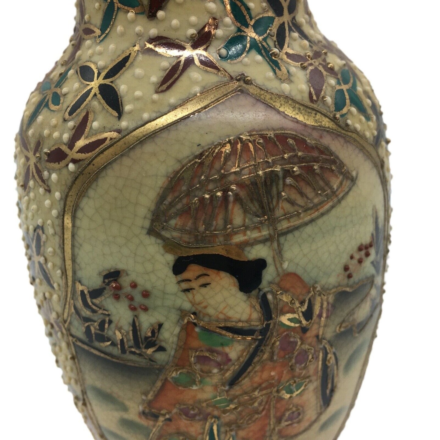 Satsuma Vase HandPainted Moriage White Dot Texture Gold Detail Depict Asian Lady