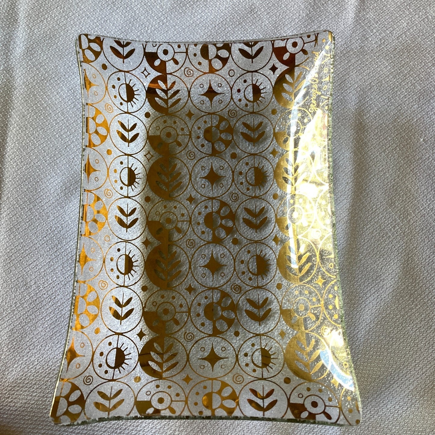 Georges Briard Tray Set 6 Mid Century Modern Circles Textured Glass Gold Pattern
