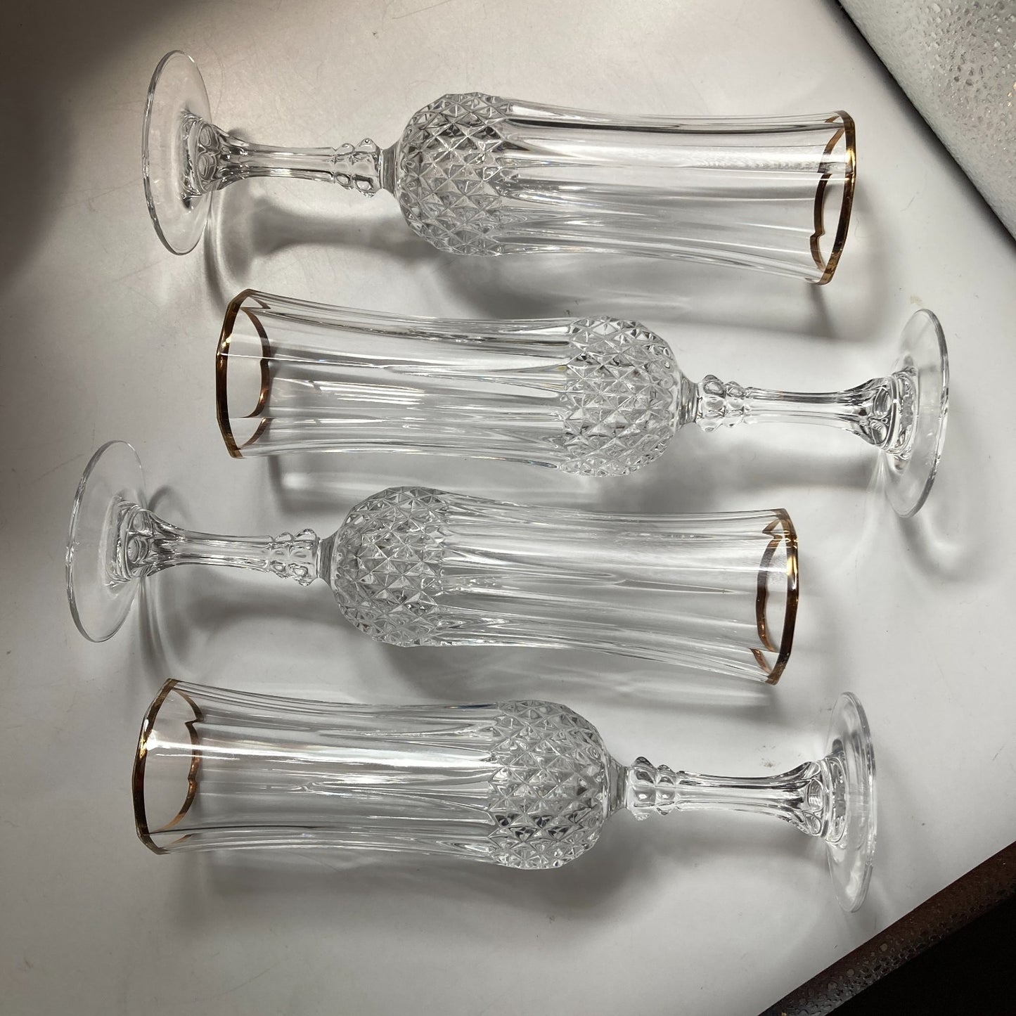Crystal Champagne Flutes Set of 4 Gold Rims Special Occasion Vintage Bar Ware