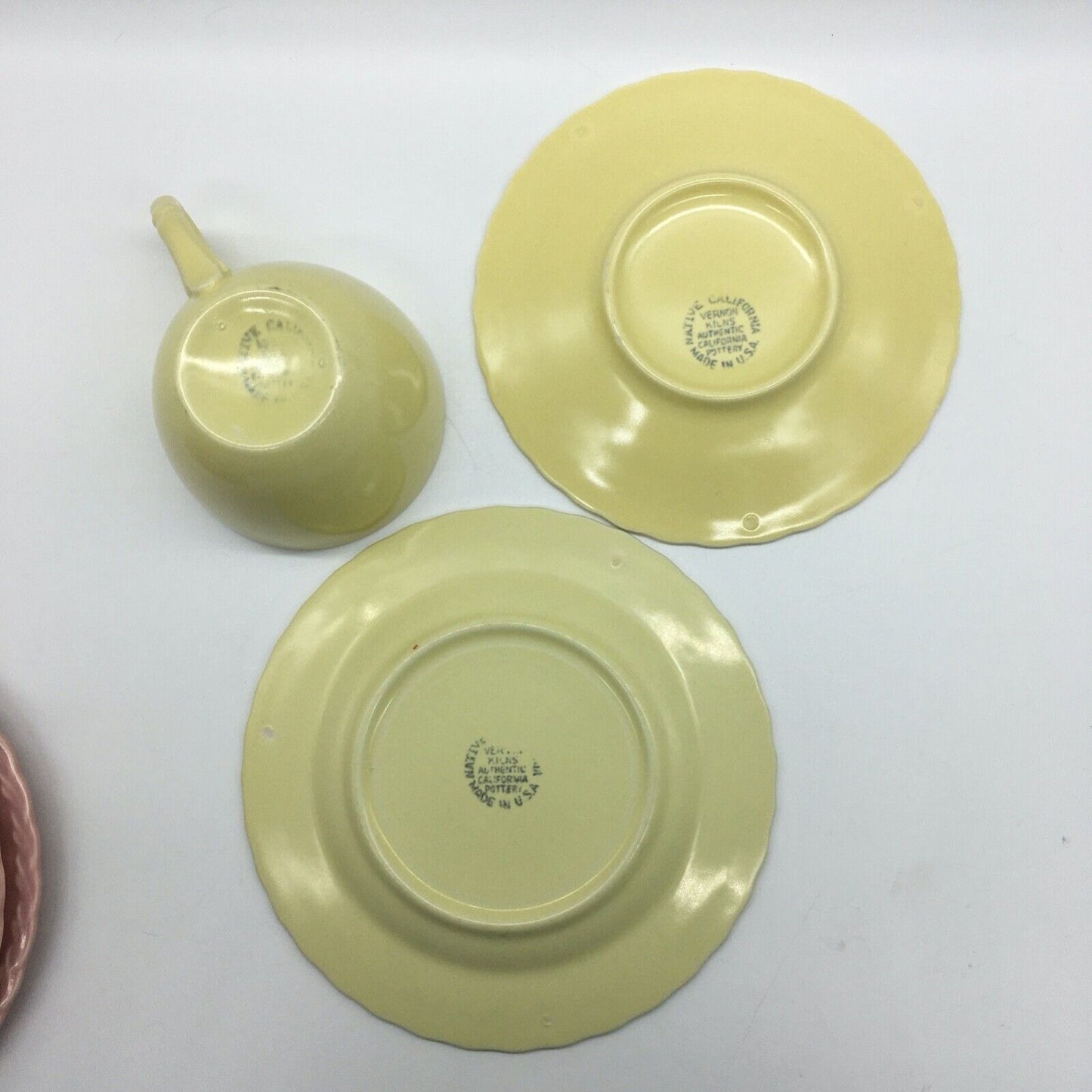 Vernon Kilns Native California Pastel Cup Saucer Dessert Plate Set Trios VTG 40s Cottage Core