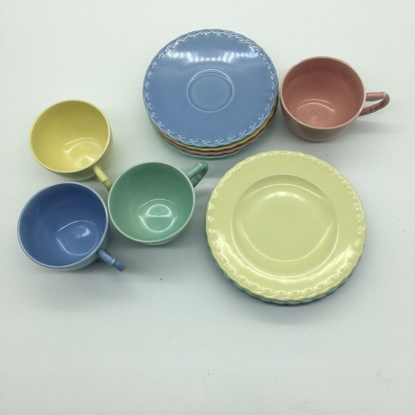 Vernon Kilns Native California Pastel Cup Saucer Dessert Plate Set Trios VTG 40s Cottage Core