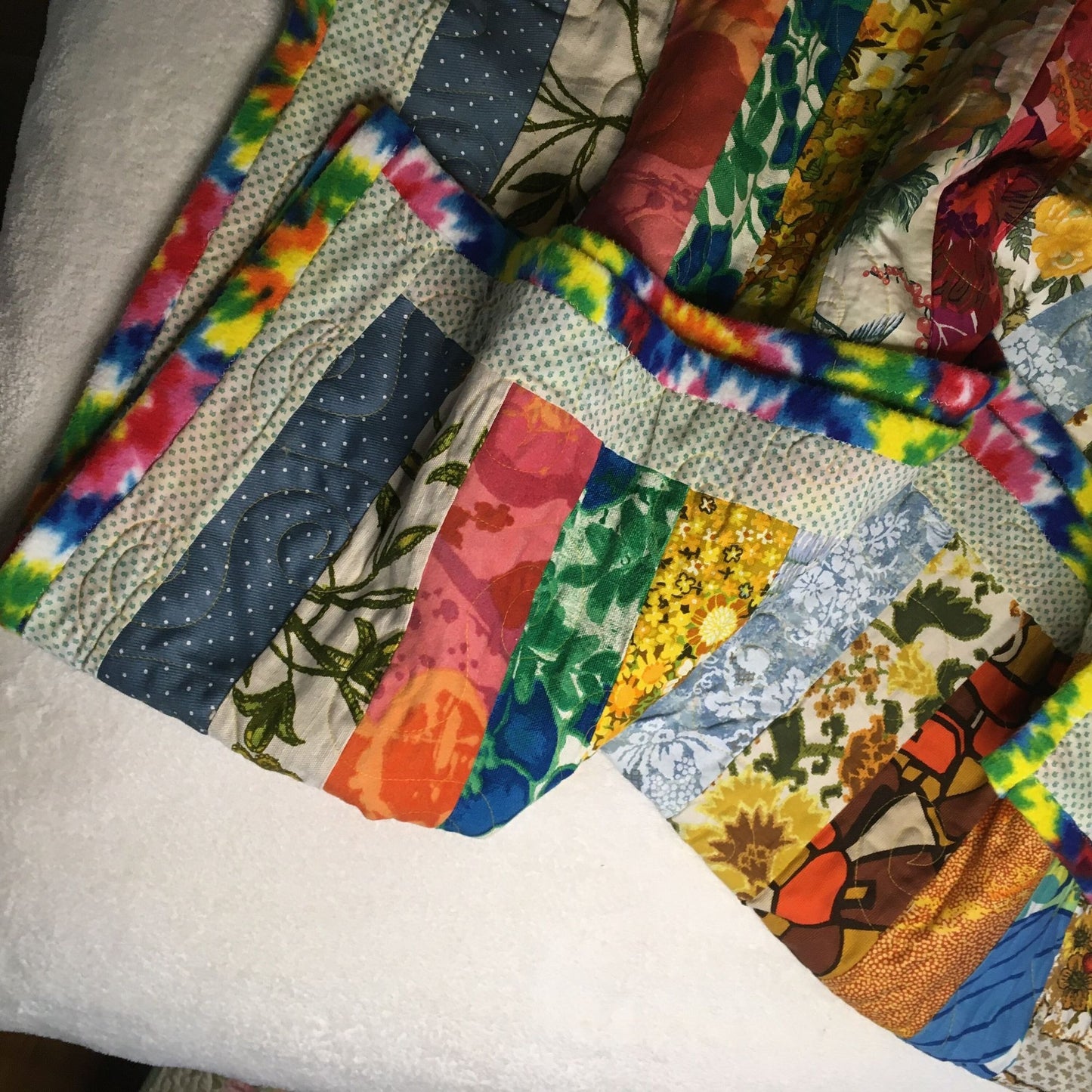 Striped Patchwork Quilt 47in. x 94in. Tie-Dye Fleece Blanket Backing Fall Autumn Winter Warm Handmade Vintage