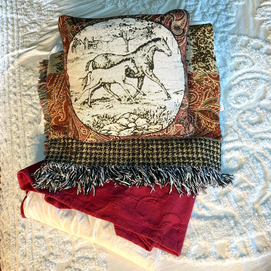 S.A. Maxwell Twin Size Bed Cover Horses Throw Pillow & Linen Source Dust Ruffle