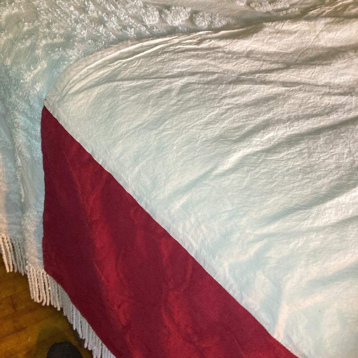S.A. Maxwell Twin Size Bed Cover Horses Throw Pillow & Linen Source Dust Ruffle