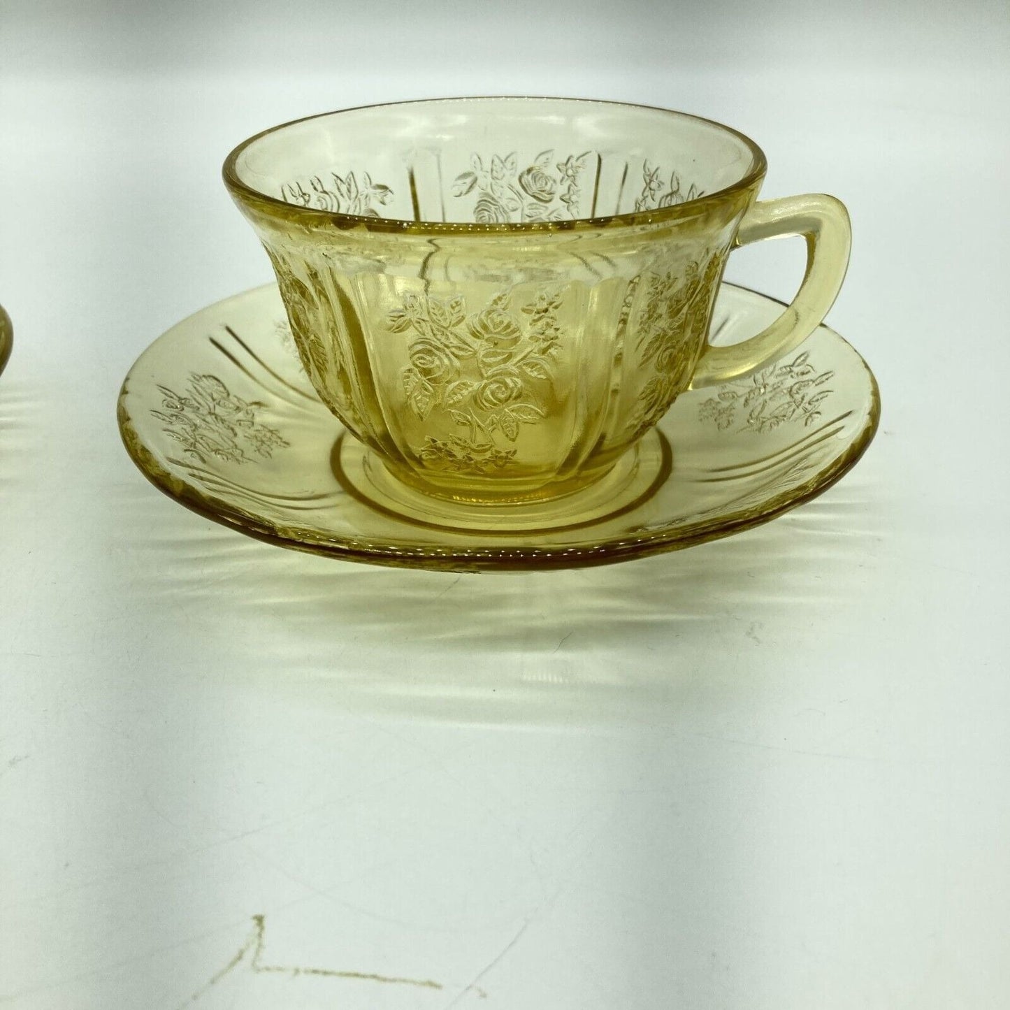 Vintage Federal Glass Co. Sharon Cabbage Rose Yellow 2 Tea Cups & Saucers Sunny