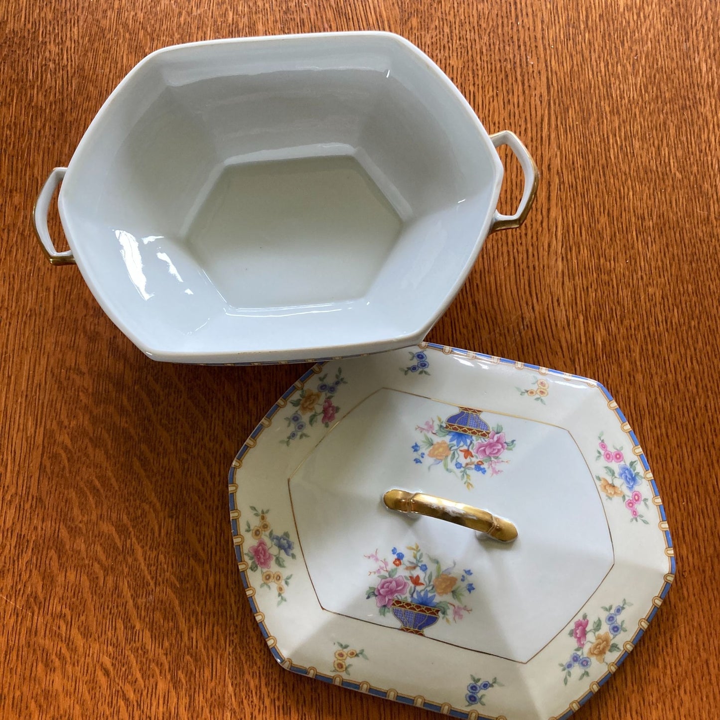 Vintage MZ Altrohlau CMR Lidded Tureen & Matching Tray Floral Design Gold Trim Porcelain Czechoslovakia