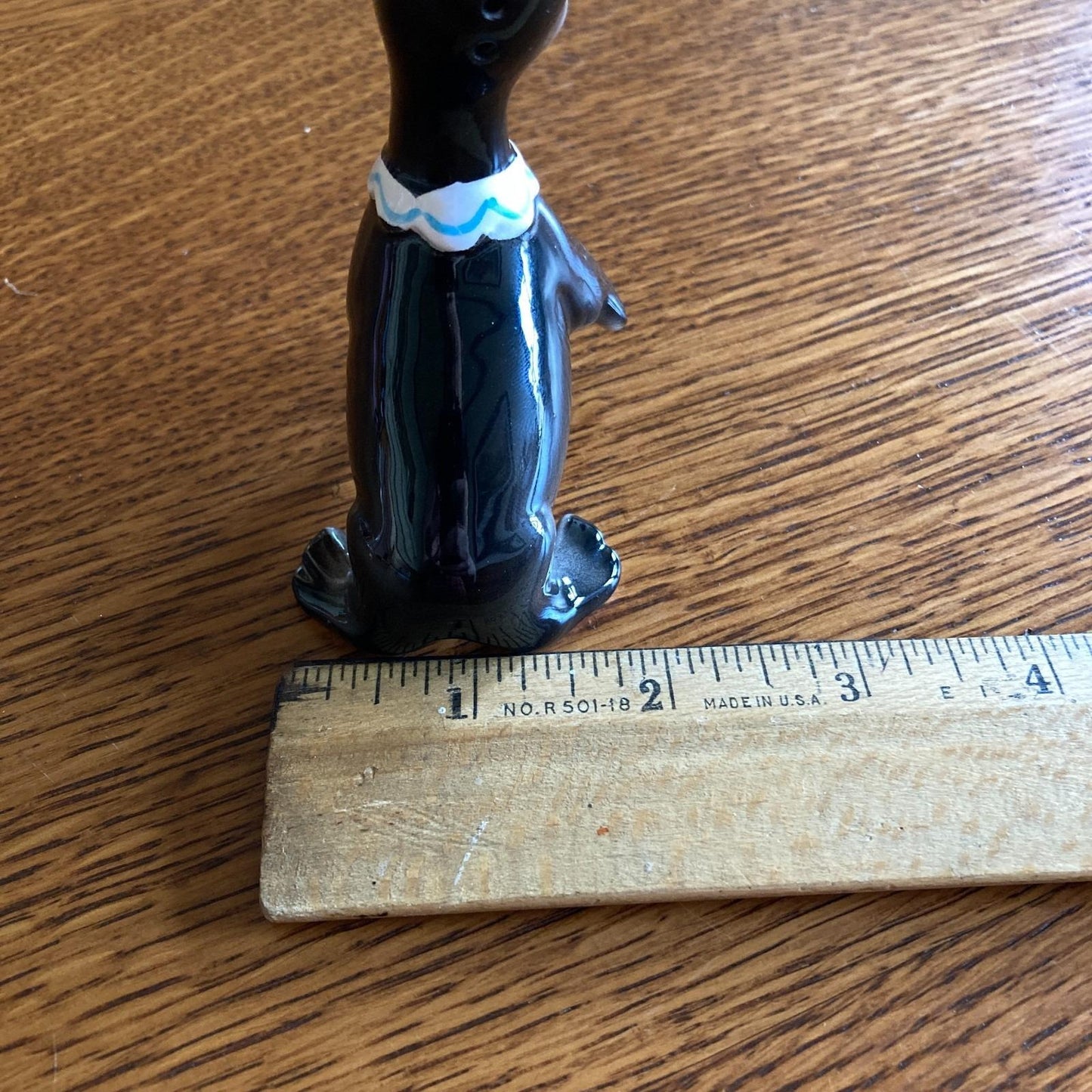 Rare Norcrest Anthropomorphic Sea Lion Salt Pepper Shakers Bonnet Seals H487 VTG