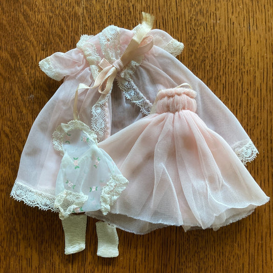 Sweet Dreams Betsy McCall 8" Clothing Vintage Pink Nightgown & Peignoir Extras