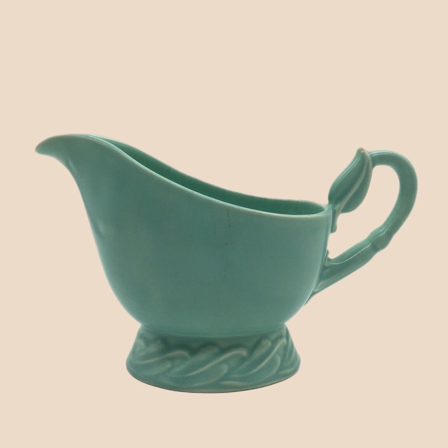 Native California Gravy Boat Vernon Kilns USA Pastel Green Cottage Kitchen