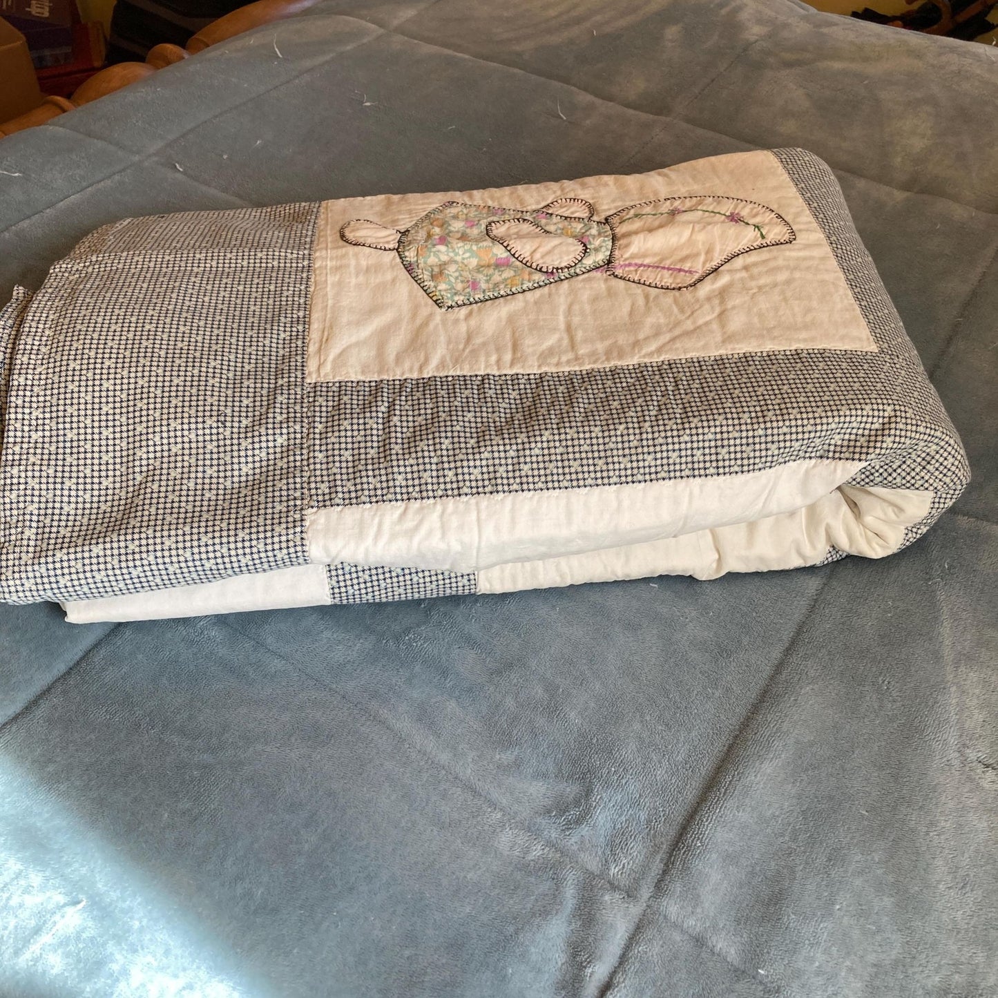 Sun Bonnet Sue 86"L x 77"w Quilt