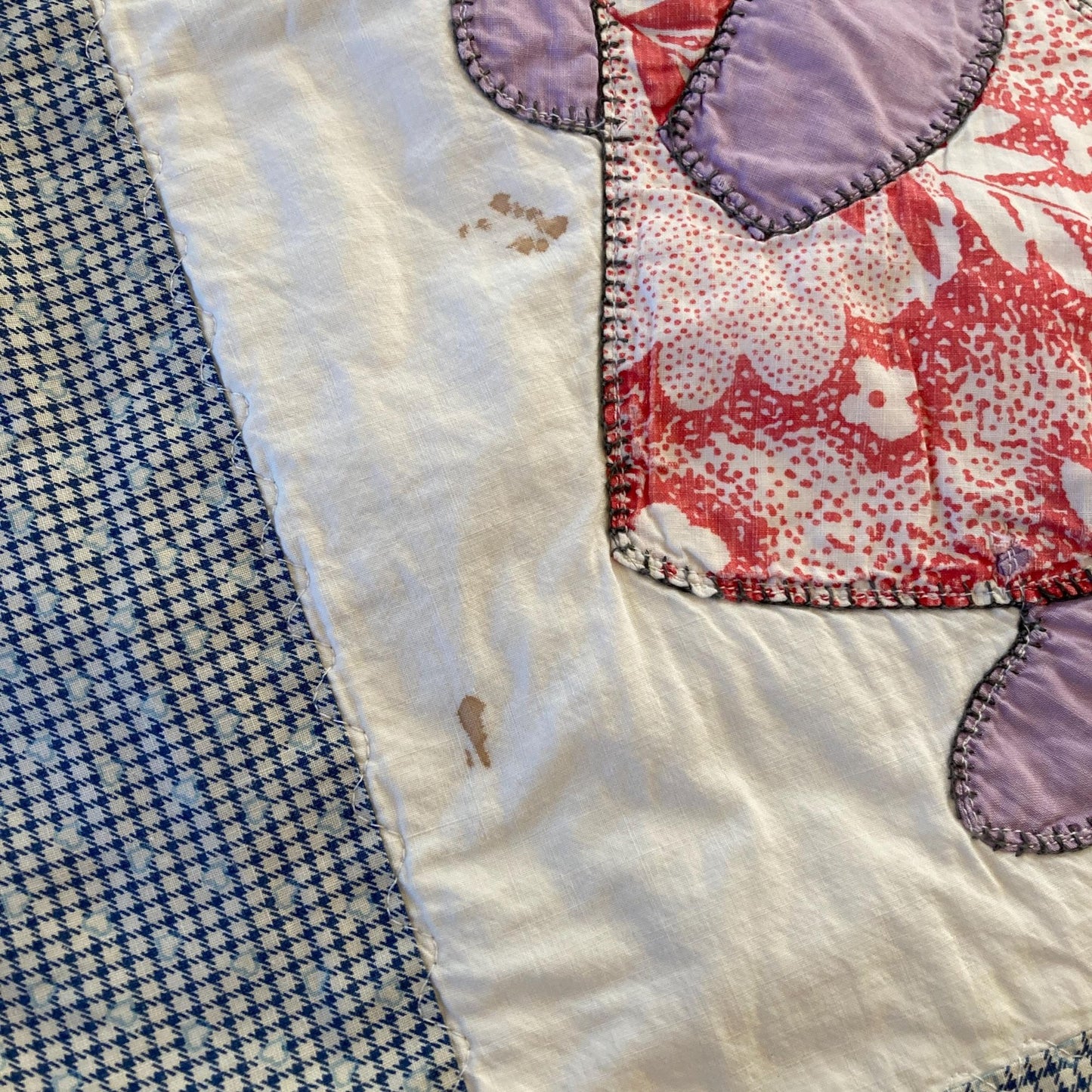 Sun Bonnet Sue 86"L x 77"w Quilt