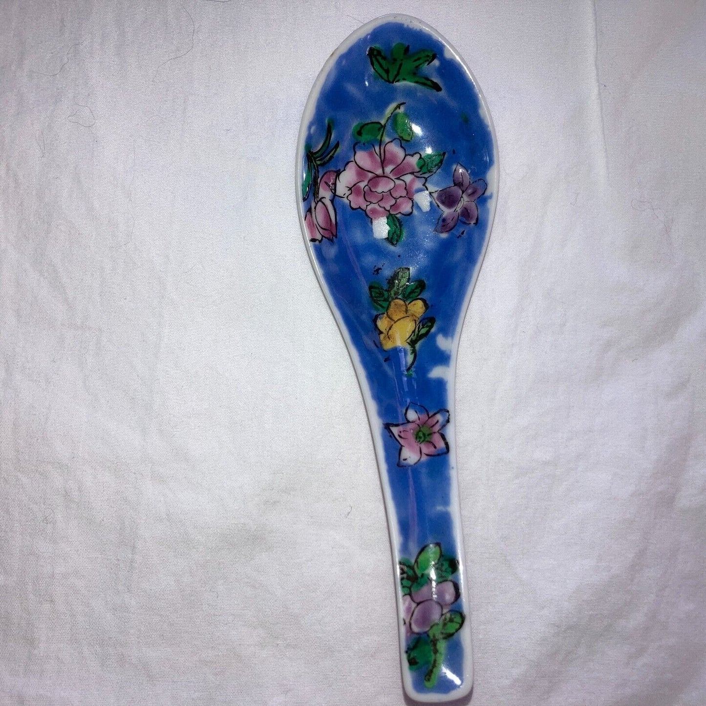 Asian Soup Spoons Lot of 4 Vintage Chinese Dragons Gold Trim Floral Famille Rose