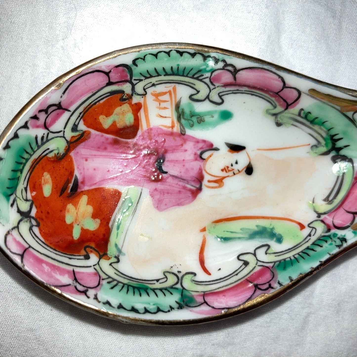 Asian Soup Spoons Lot of 4 Vintage Chinese Dragons Gold Trim Floral Famille Rose