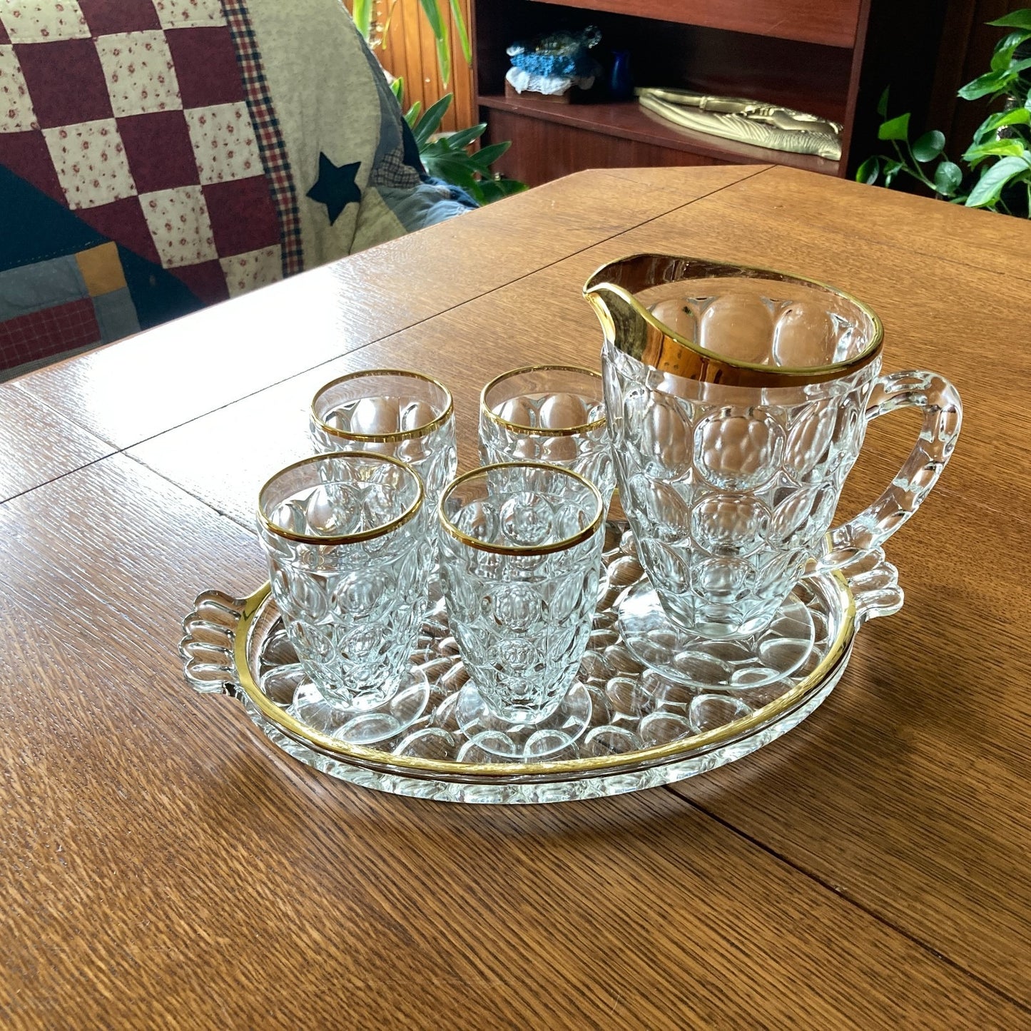 Jeannette Glass Thumbprint 6-Piece Beverage Set Pitcher 4 Footed Tumblers Tray 22K Gold Trim MCM USA