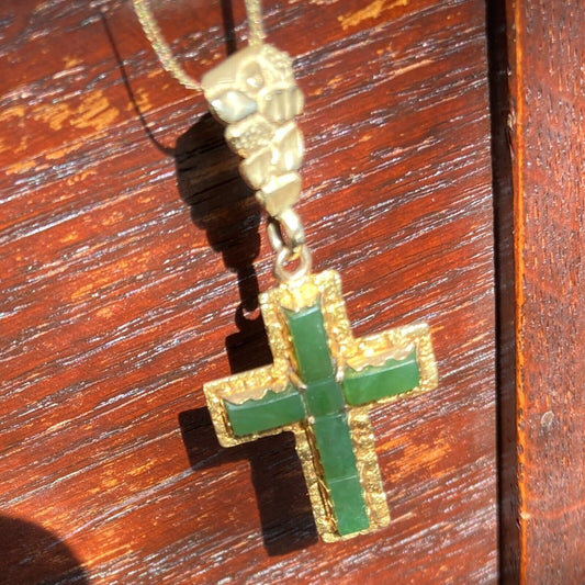 Italian 10K Gold Emerald Cross Italy with a Herringbone Balestra Chain Italy 585