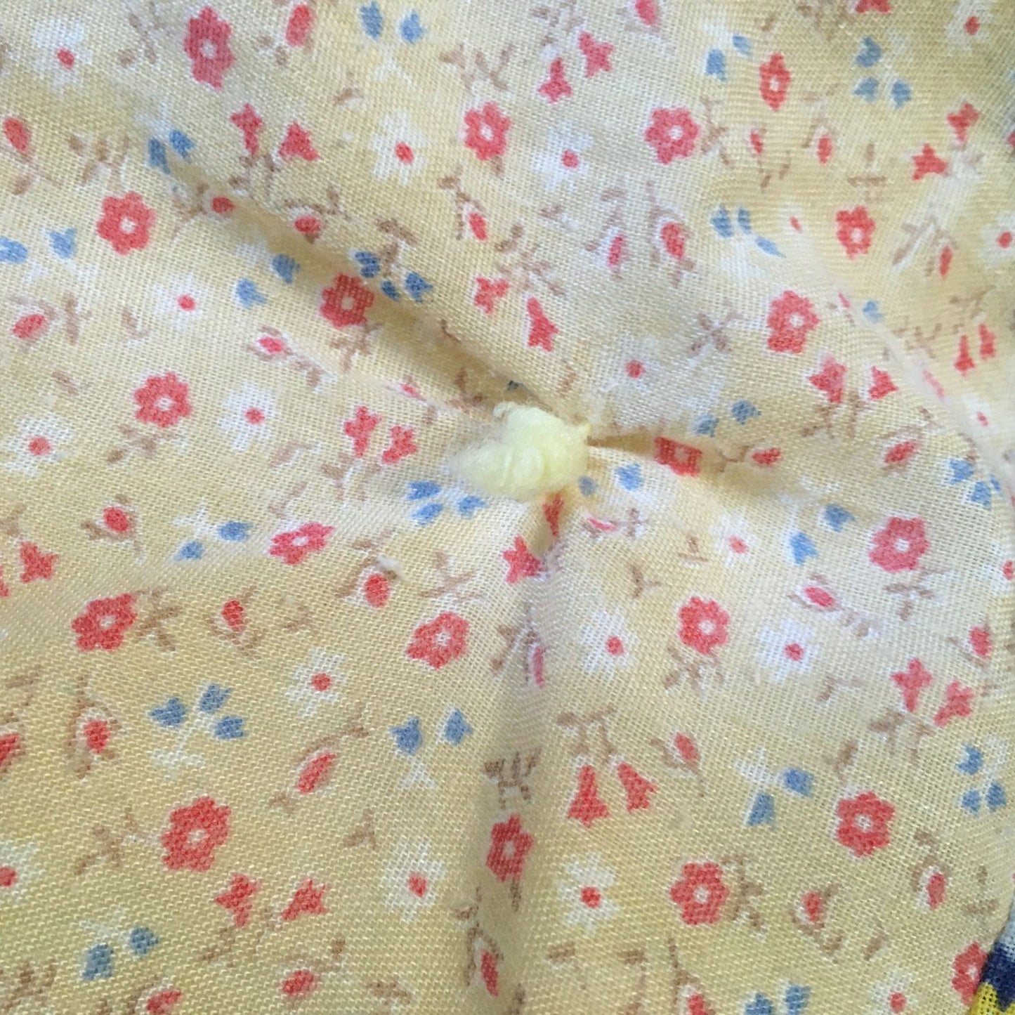 Vintage 1970s Ditzy Floral Block Quilt 61"x61" Yarn Tufted Patchwork Square