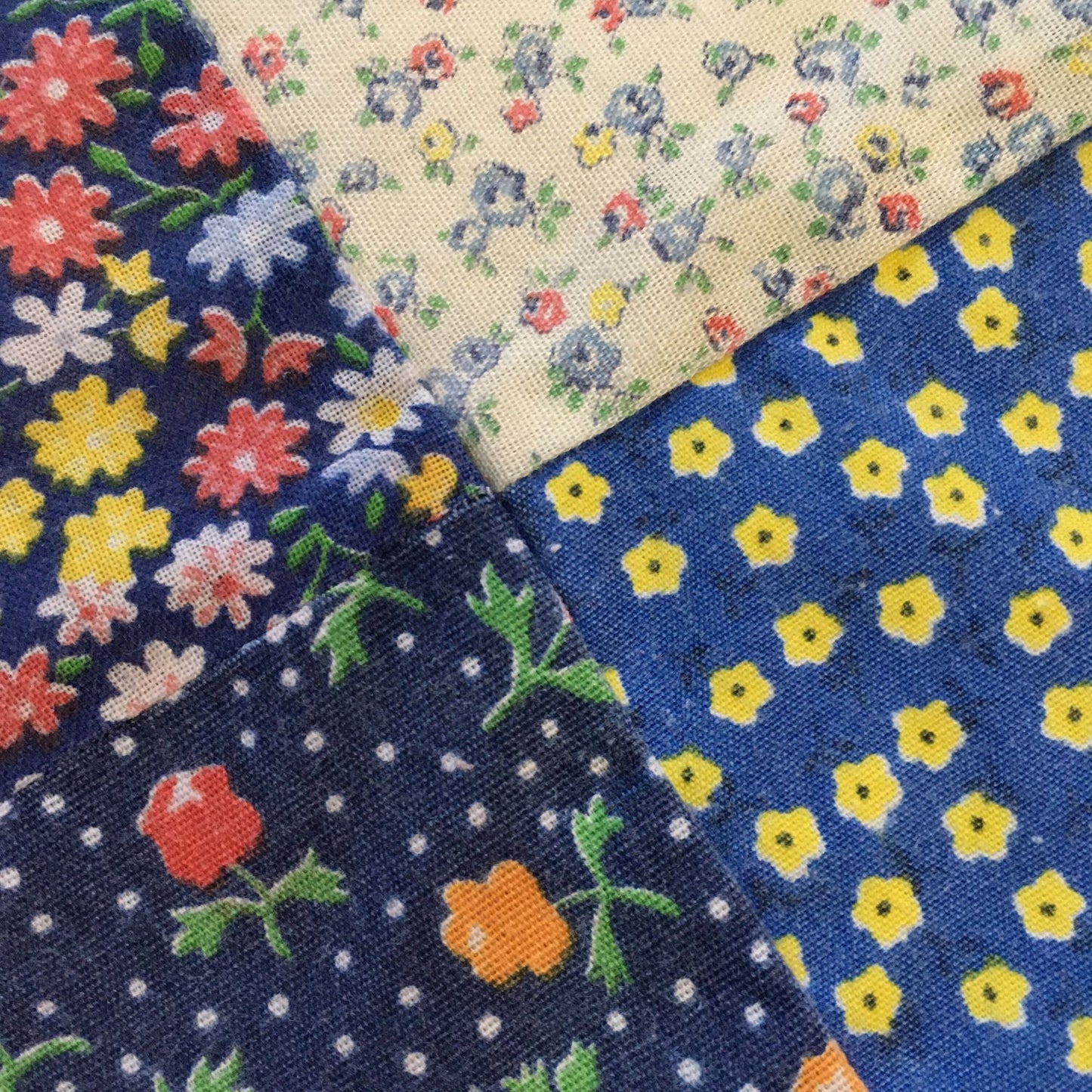 Vintage 1970s Ditzy Floral Block Quilt 61"x61" Yarn Tufted Patchwork Square