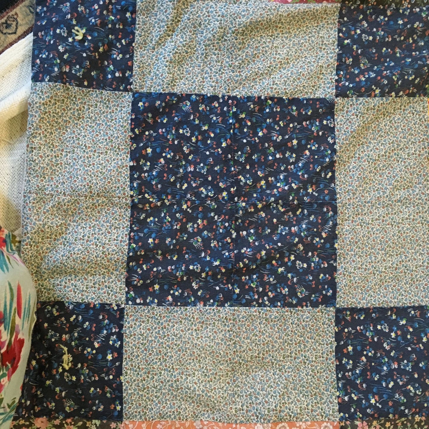 Vintage 1970s Ditzy Floral Block Quilt 61"x61" Yarn Tufted Patchwork Square